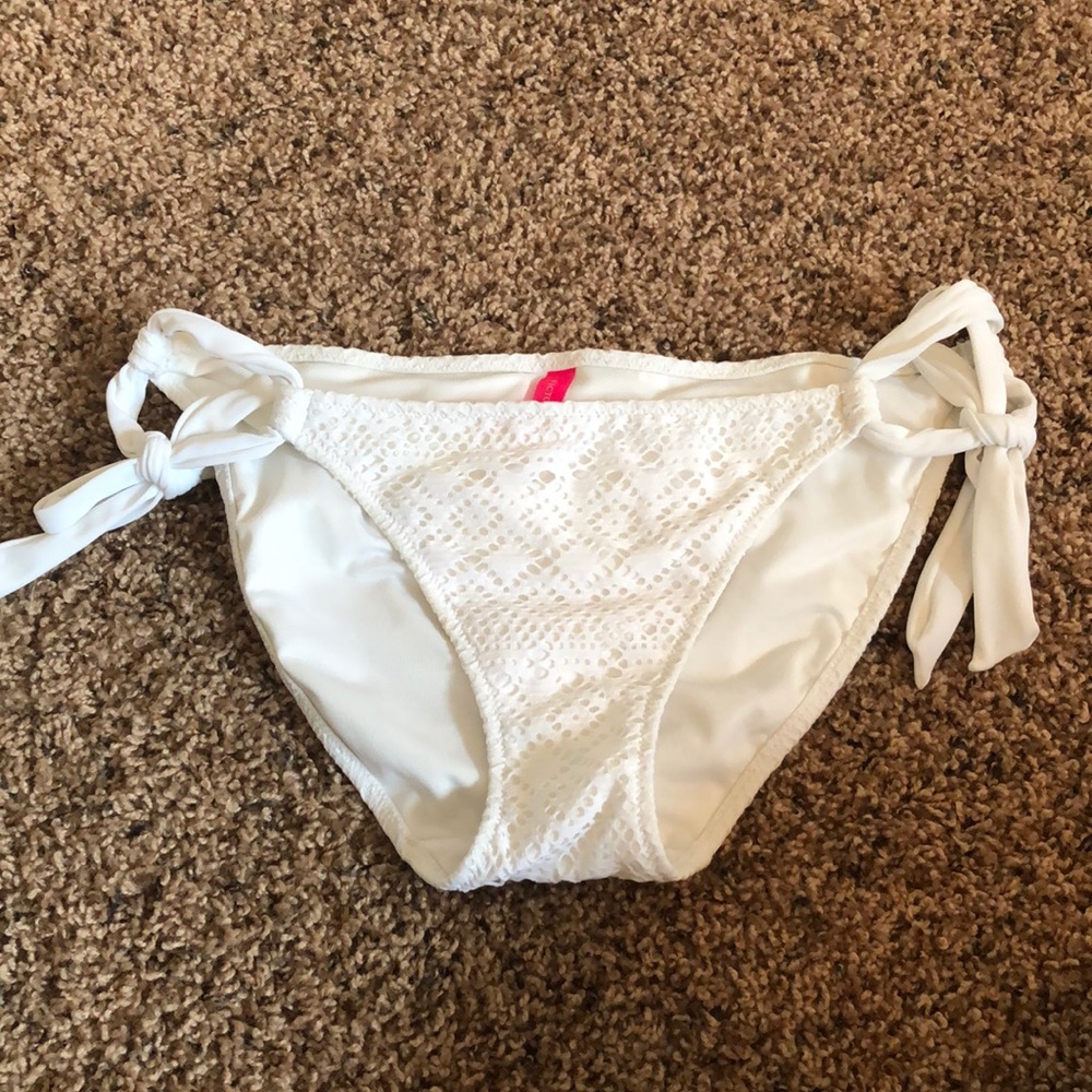 Victoria’s Secret bikini bottom